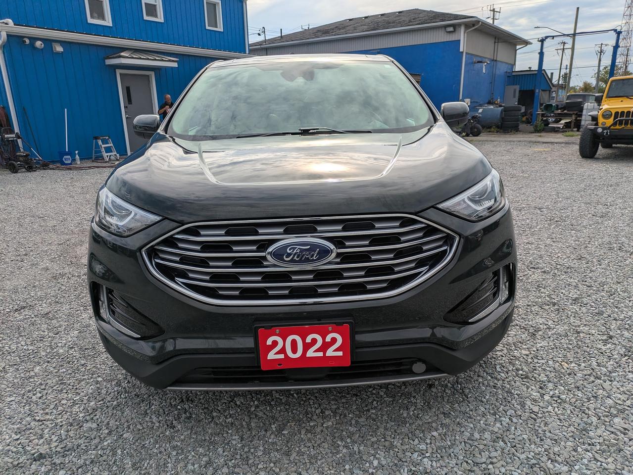 2022 Ford Edge SEL AWD Photo
