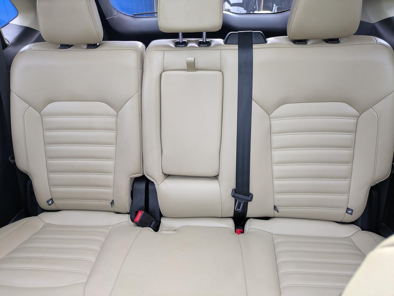 2022 Ford Edge SEL AWD Photo