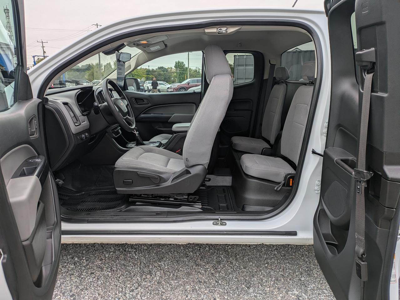 2022 Chevrolet Colorado 4WD Ext Cab 128" Work Truck Photo
