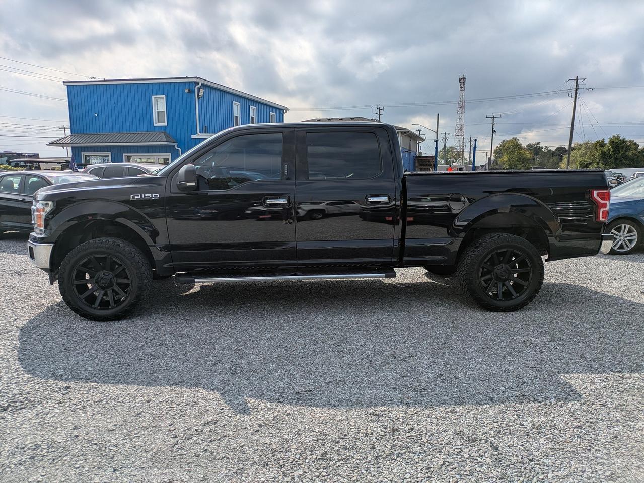 2018 Ford F-150 XLT 4WD SuperCrew 5.5' Box Photo1