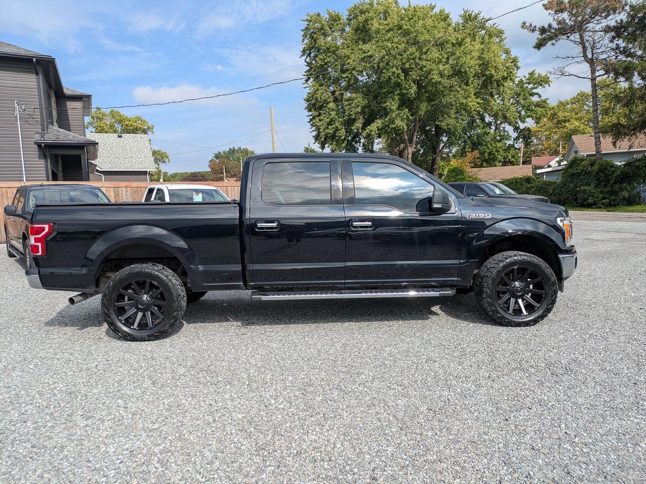 2018 Ford F-150 XLT 4WD SuperCrew 5.5' Box Photo