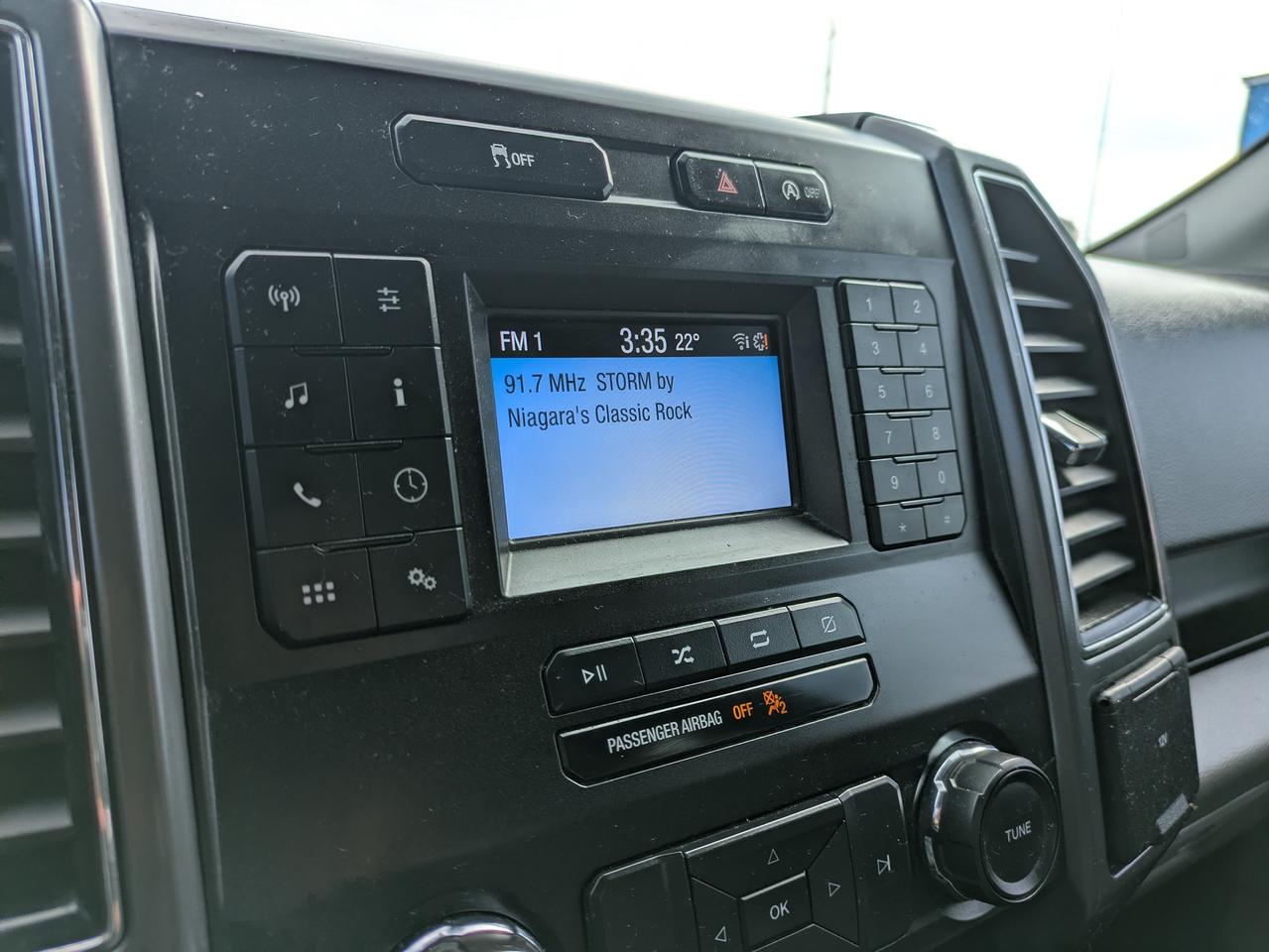 2018 Ford F-150 XLT 4WD SuperCrew 5.5' Box Photo
