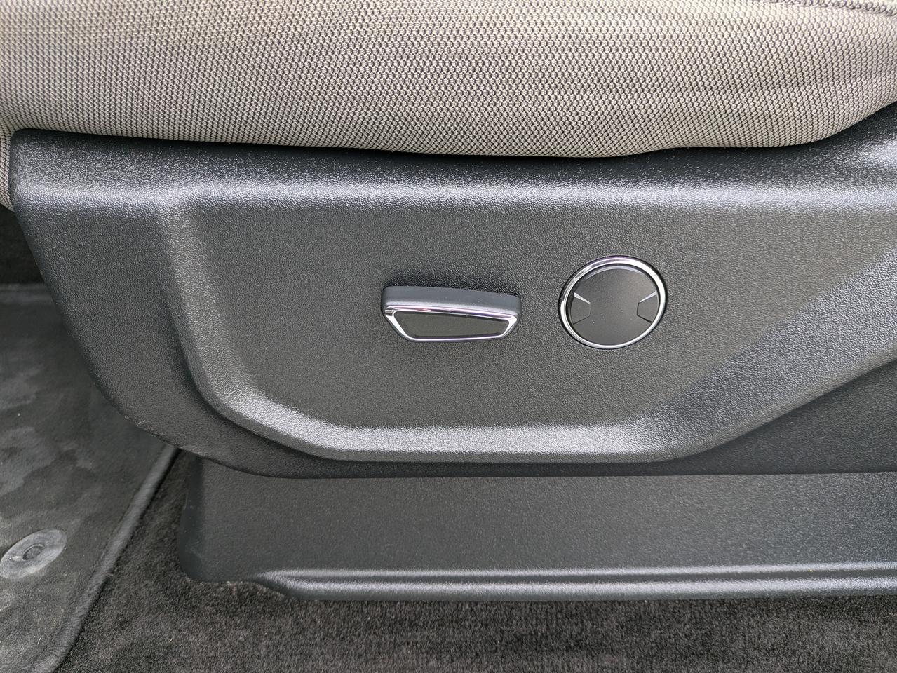 2018 Ford F-150 XLT 4WD SuperCrew 5.5' Box Photo