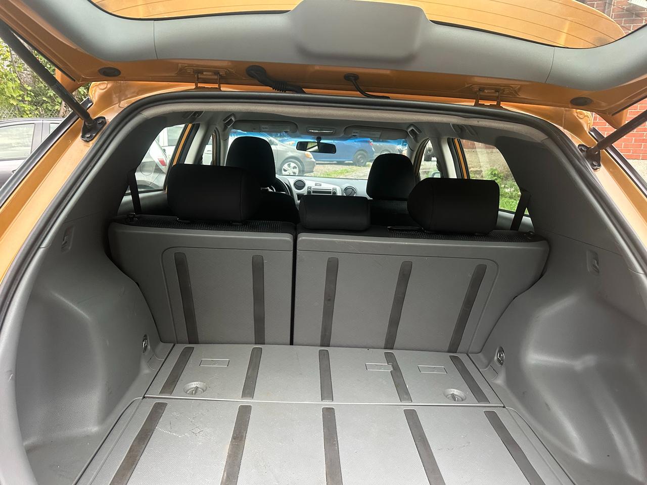 2010 Toyota Matrix  Photo