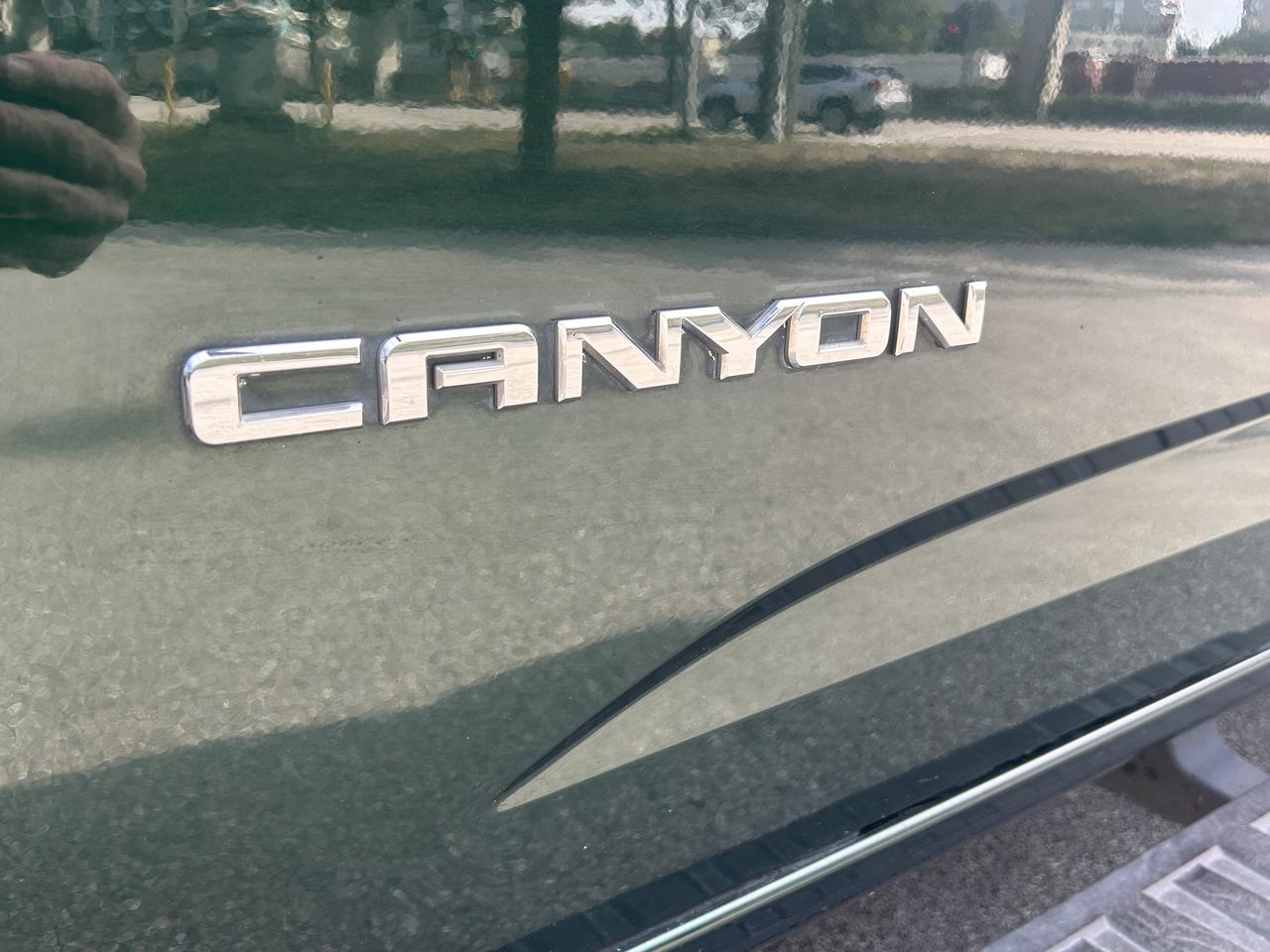 2015 GMC Canyon 2WD SLE - Photo #15