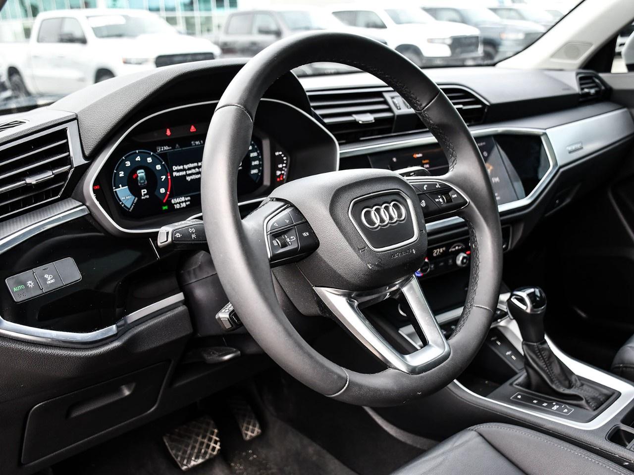 2024 Audi Q3 Komfort 45 TFSI quattro Photo