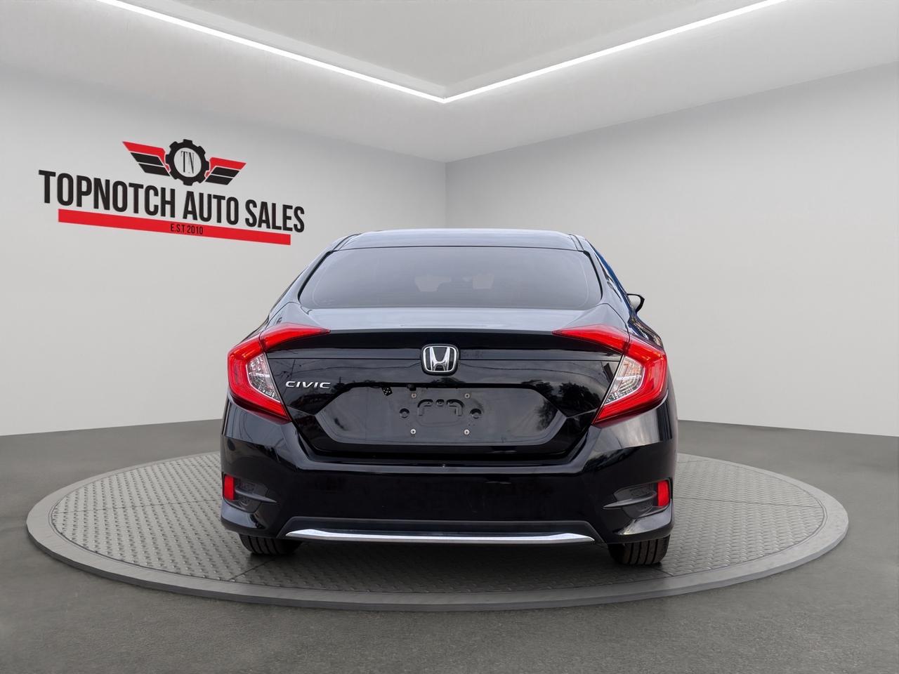 2019 Honda Civic 2.0L 4-Cylinder / Power Sunroof / LaneWatch™ / Heated Front Seats / Remote Engine Start Photo4
