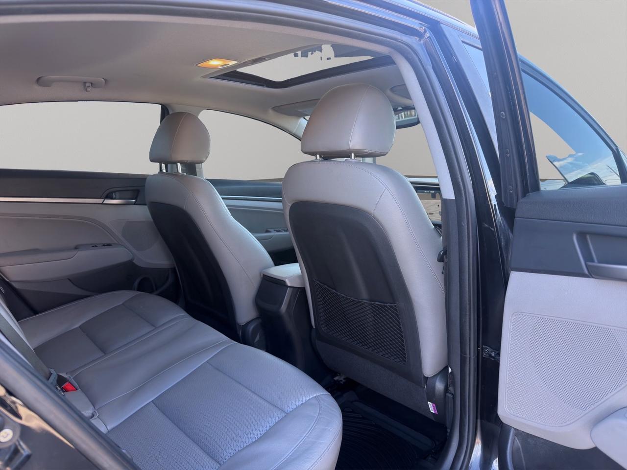 2018 Hyundai Elantra Limited Auto Photo