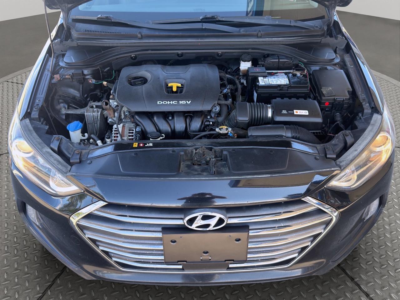 2018 Hyundai Elantra Limited Auto Photo