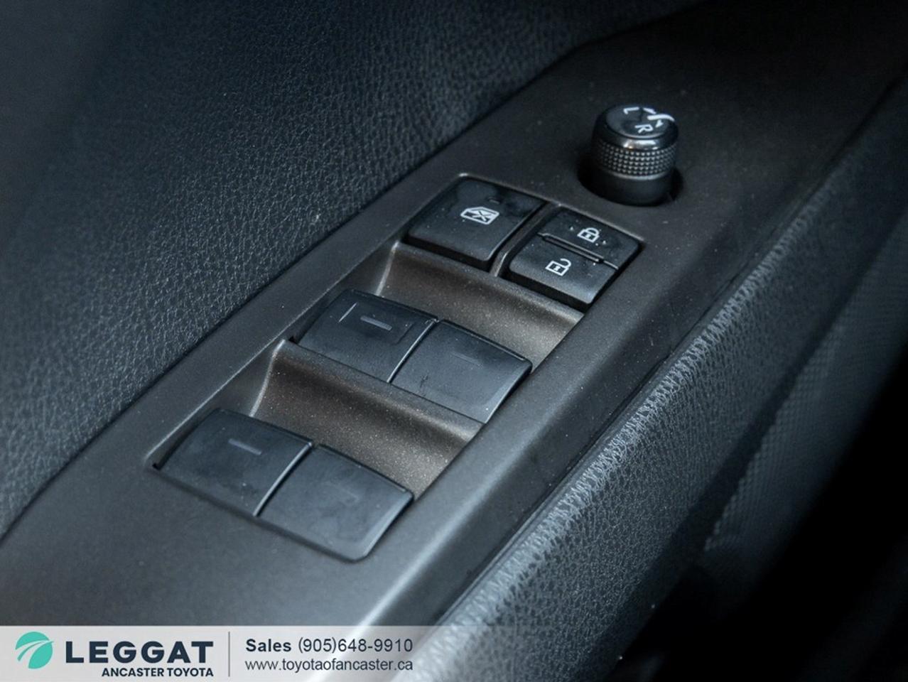 2023 Toyota Camry HYBRID Hybrid SE Auto Photo
