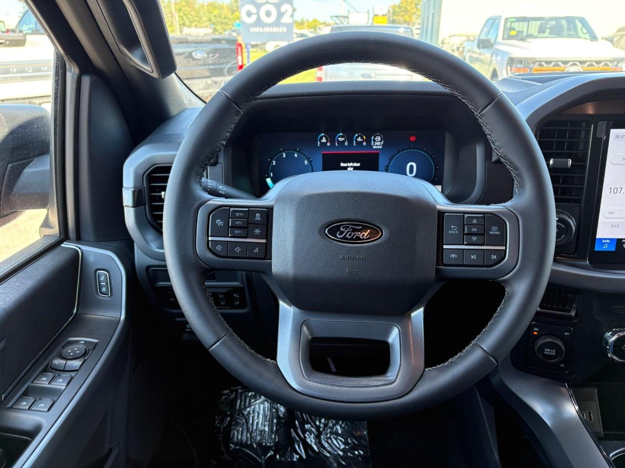 2026 Ford F-150 XLT 4WD SuperCrew 5.5' Box Photo