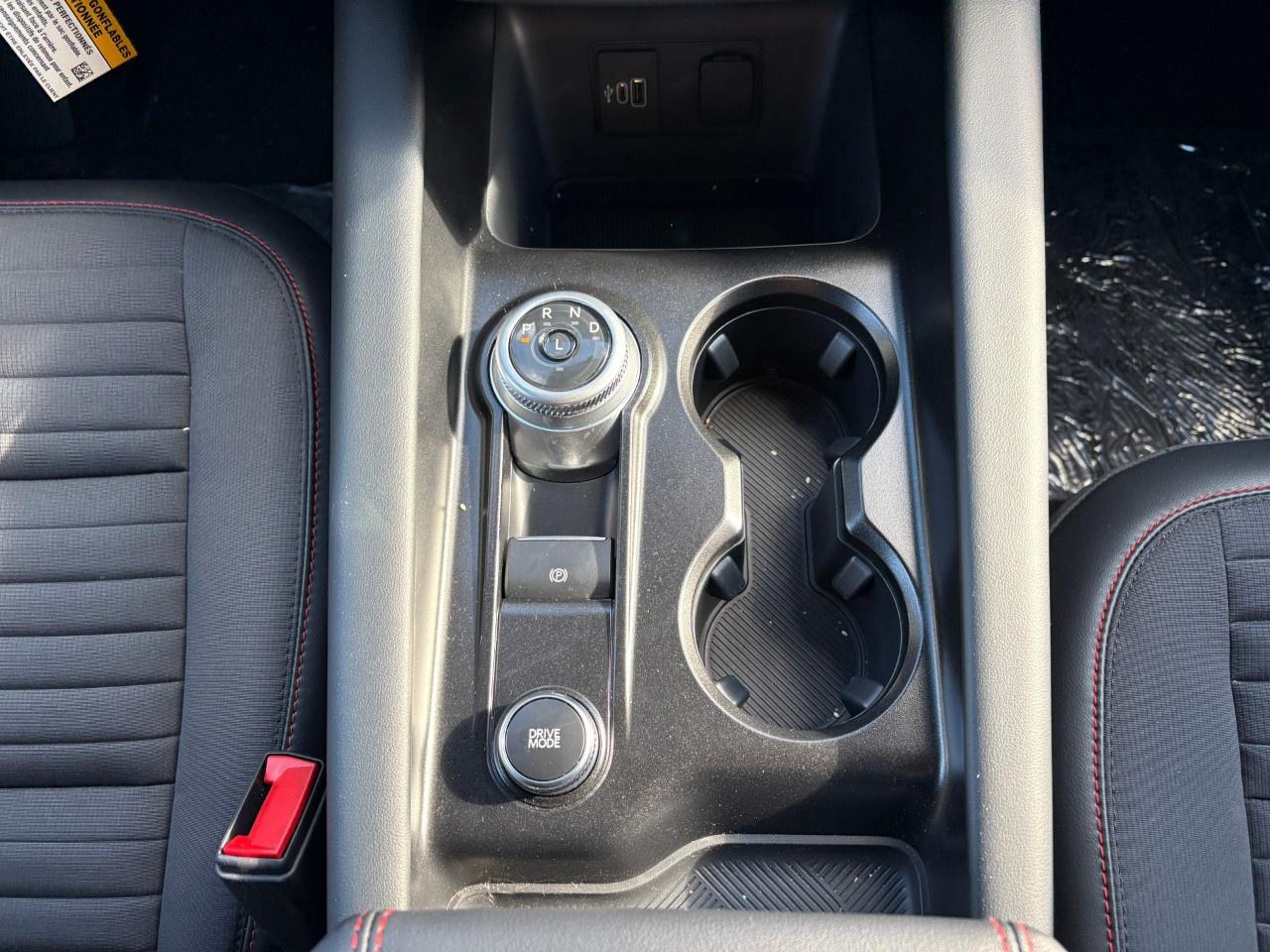 2026 Ford Explorer ST-Line 4WD Photo
