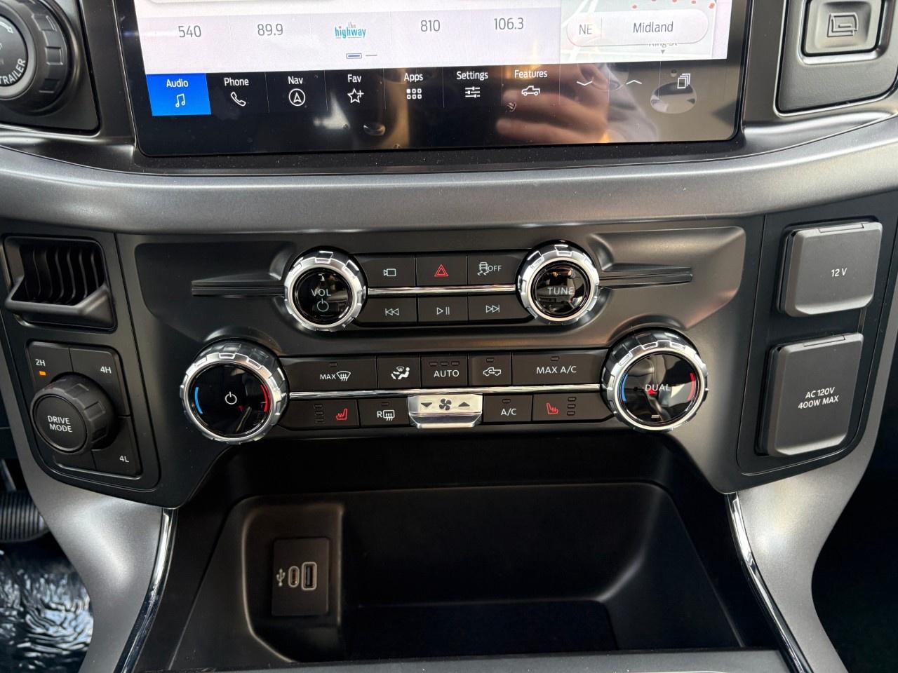 2026 Ford F-150 XLT 4WD SuperCrew 5.5' Box Photo