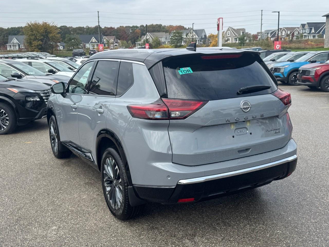 2026 Nissan Rogue AWD Platinum Photo