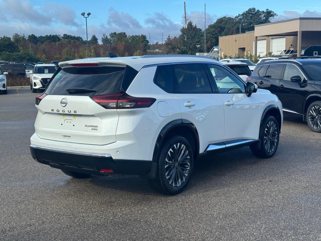 2026 Nissan Rogue AWD Platinum Photo