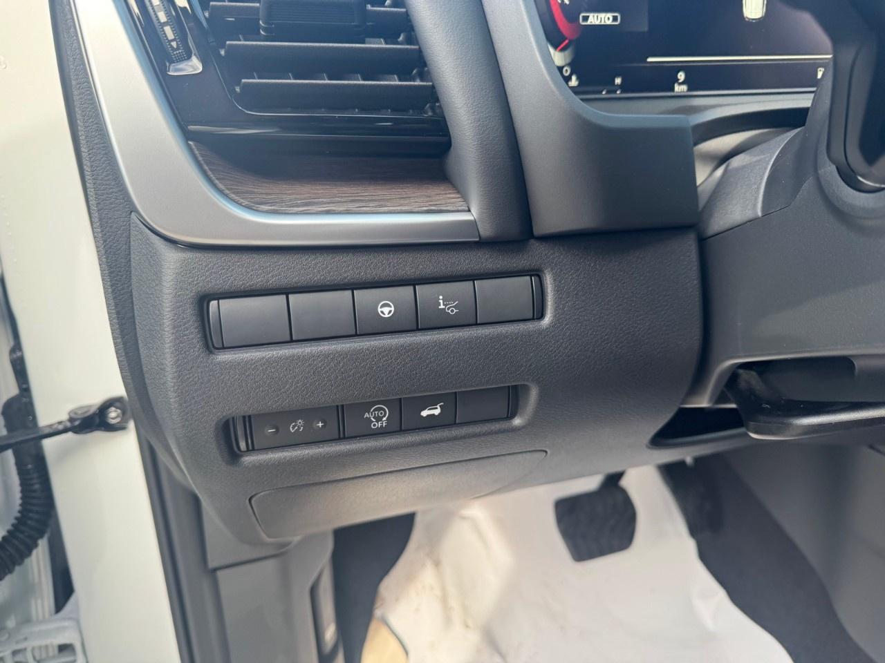 2026 Nissan Rogue AWD Platinum Photo