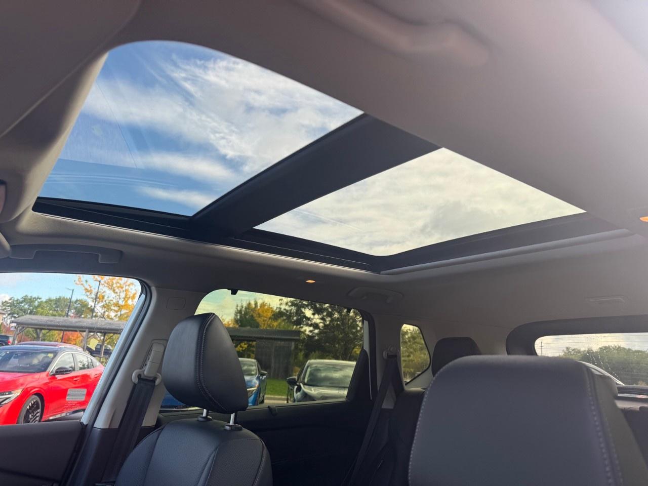 2026 Nissan Rogue AWD Platinum Photo