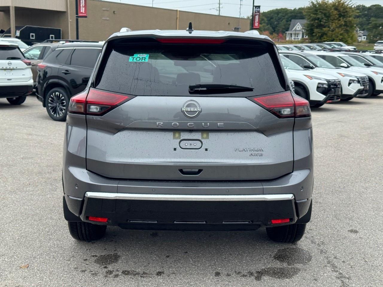 2026 Nissan Rogue AWD Platinum Photo