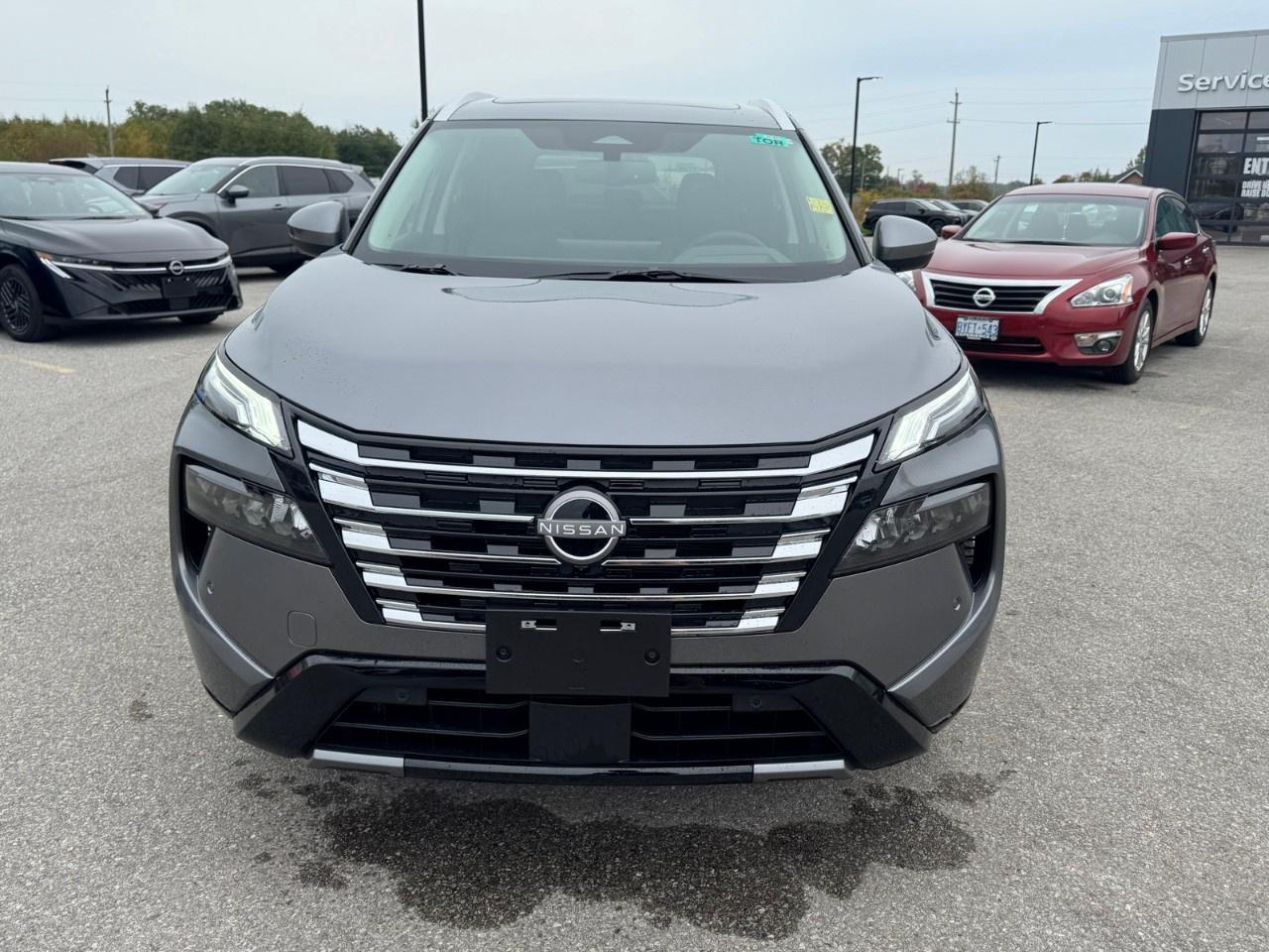 2026 Nissan Rogue AWD Platinum Photo