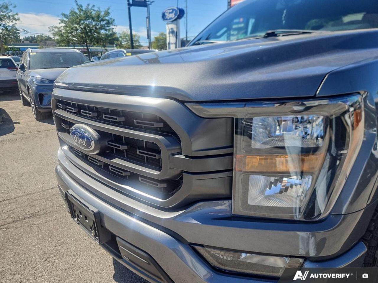2023 Ford F-150 XLT LOW KM'S | 18 BLACK WHEELS | OFF LEASE! Photo