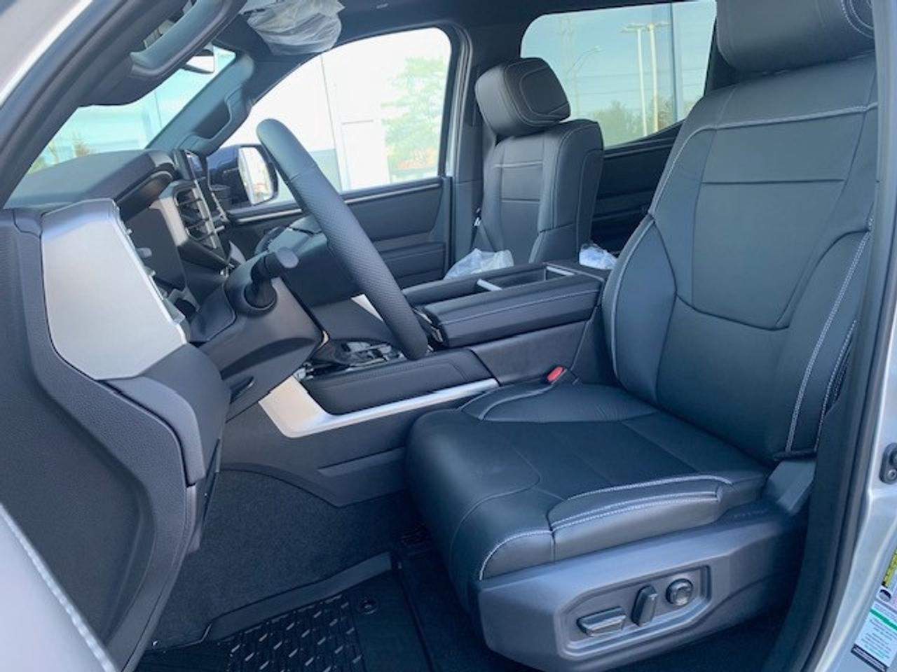 2026 Toyota Tundra Limited longbox 6.5 Photo