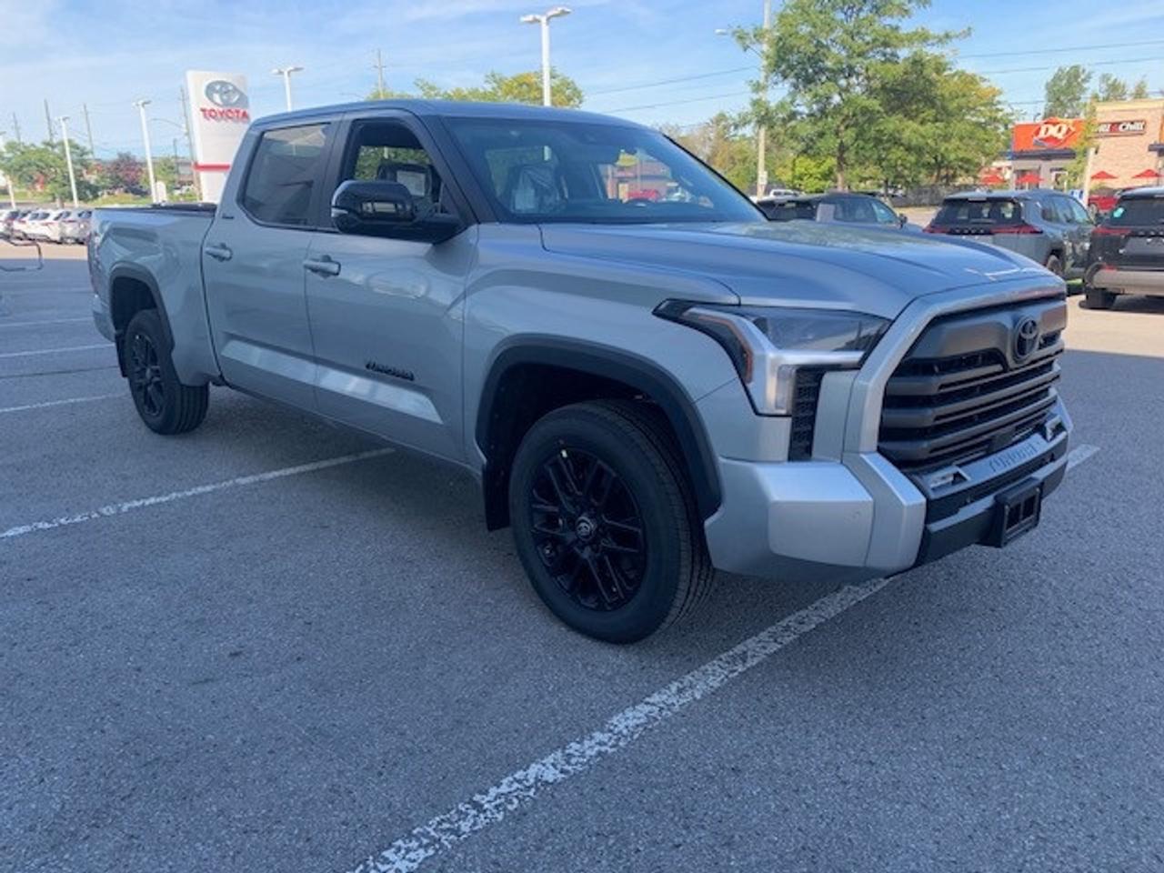 2026 Toyota Tundra Limited longbox 6.5 Photo