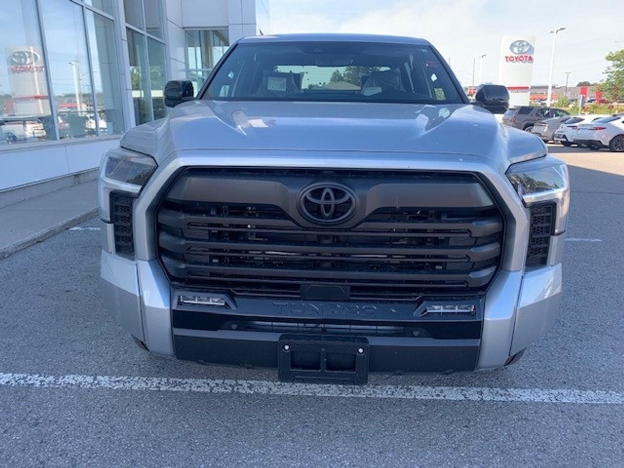 2026 Toyota Tundra Limited longbox 6.5 Photo
