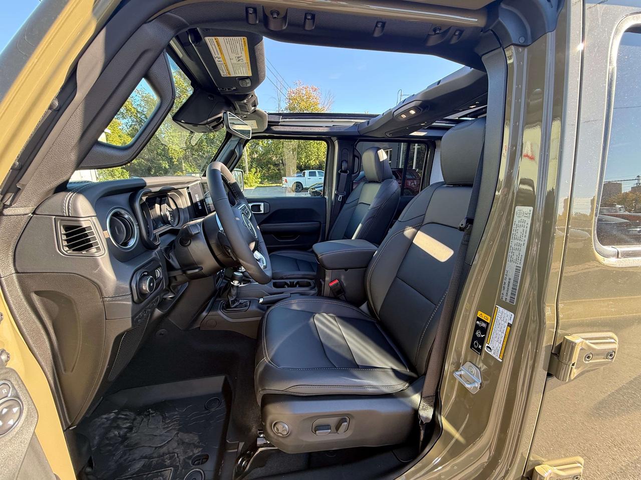 2027 Jeep Wrangler Sahara 4 Door 4X4 - One Touch Power Top! Photo