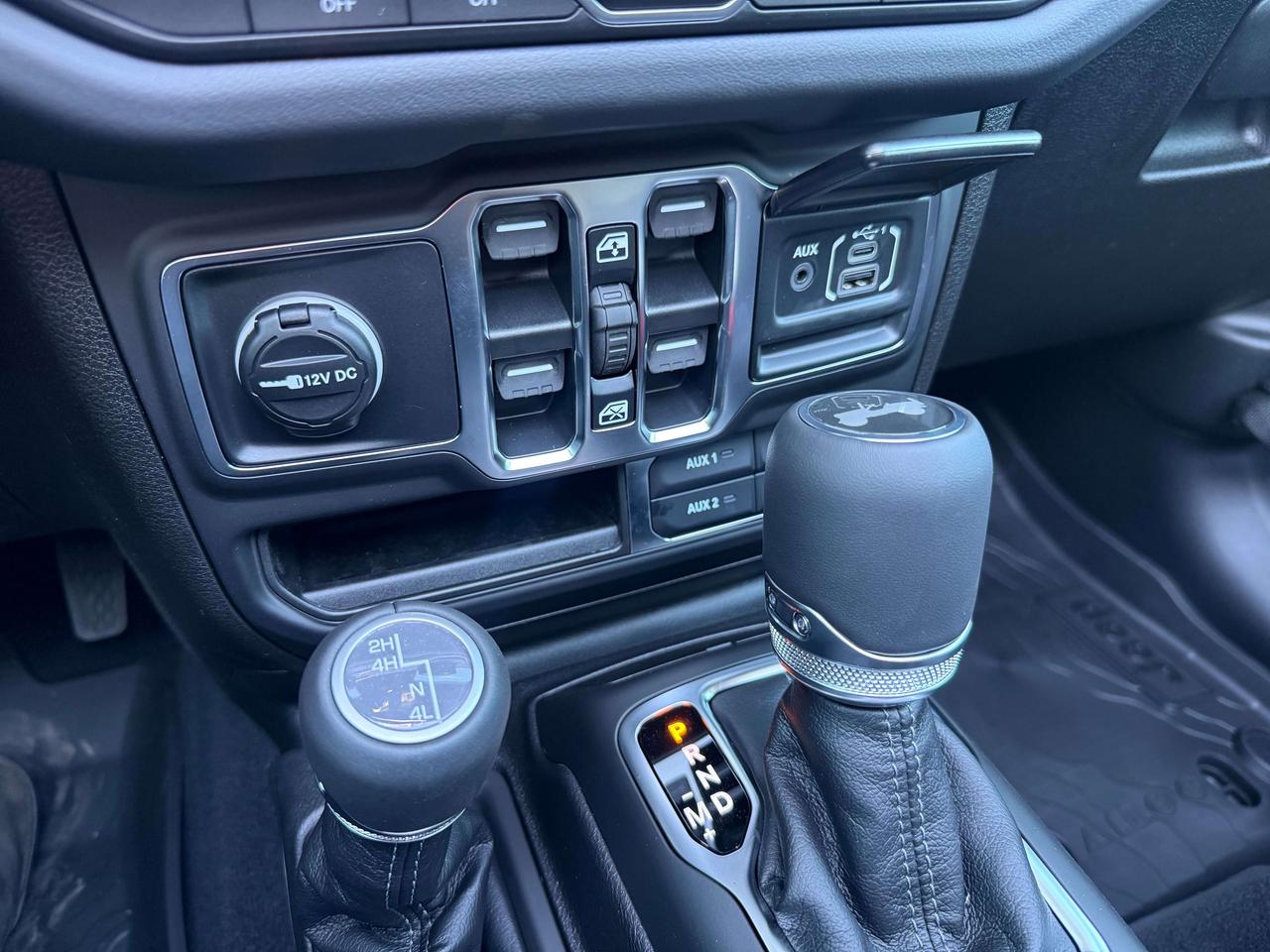 2027 Jeep Wrangler Sahara 4 Door 4X4 - One Touch Power Top! Photo