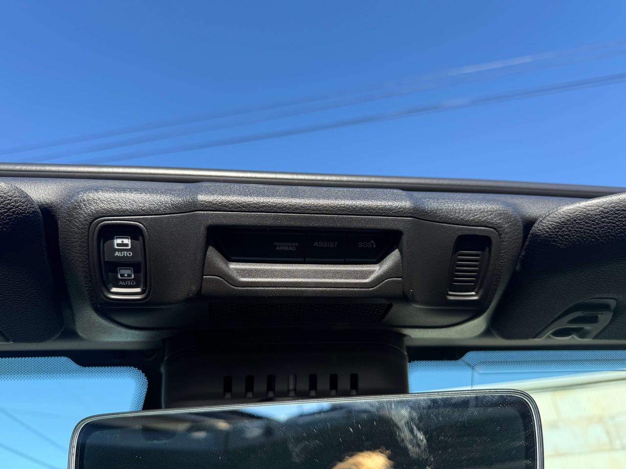2027 Jeep Wrangler Sahara 4 Door 4X4 - One Touch Power Top! Photo