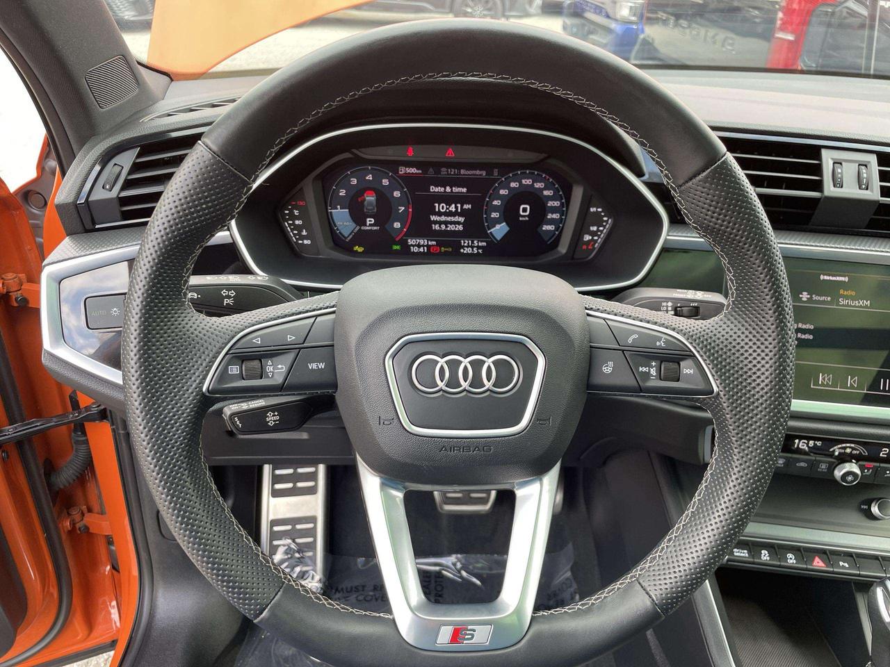 2024 Audi Q3 45 Progressiv PROGRESSIV, SLINE, BLACK OPTICS, LEATHER, PANO. ROOF, LANE DEPARTURE, AUDI SIDE ASSIST Photo