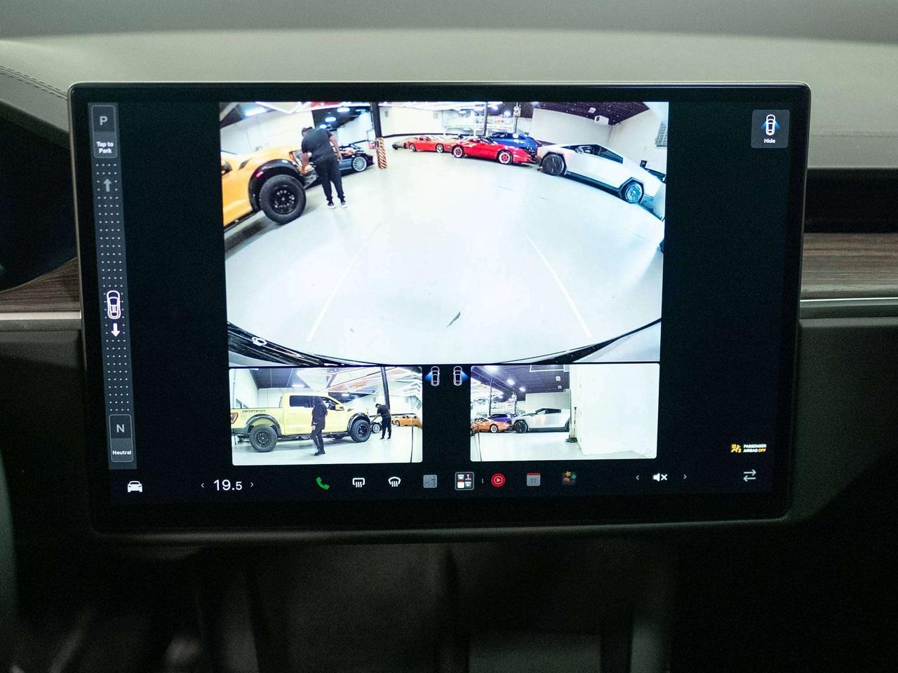 2023 Tesla Model X 7 PASS | YOKE STEERING | 20 IN Photo