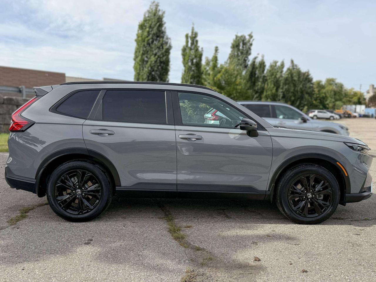 2026 Honda CR-V Touring | NAVIGATION | SUNROOF | BOSE AUDIO | Photo3