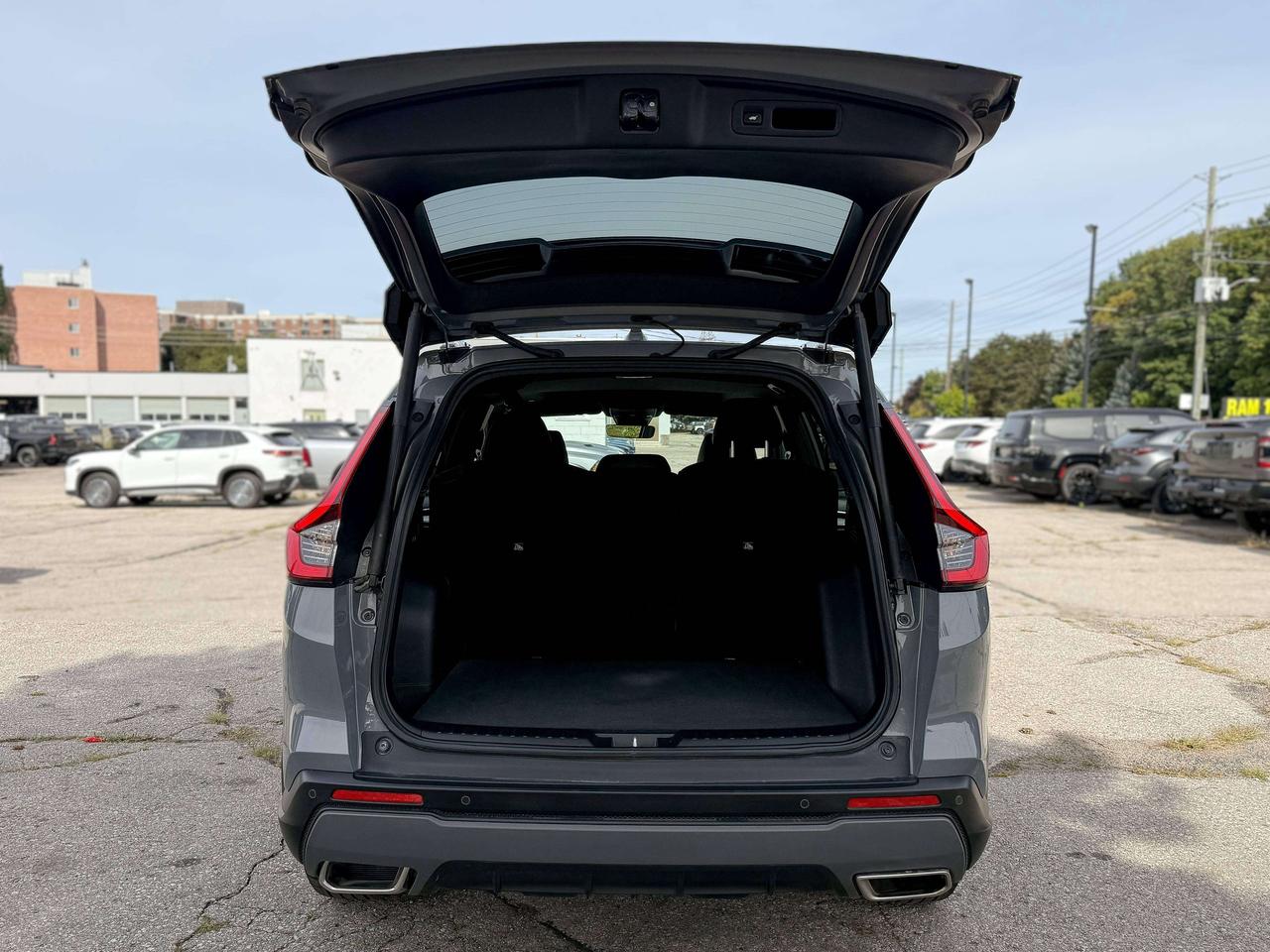 2026 Honda CR-V Touring | NAVIGATION | SUNROOF | BOSE AUDIO | Photo