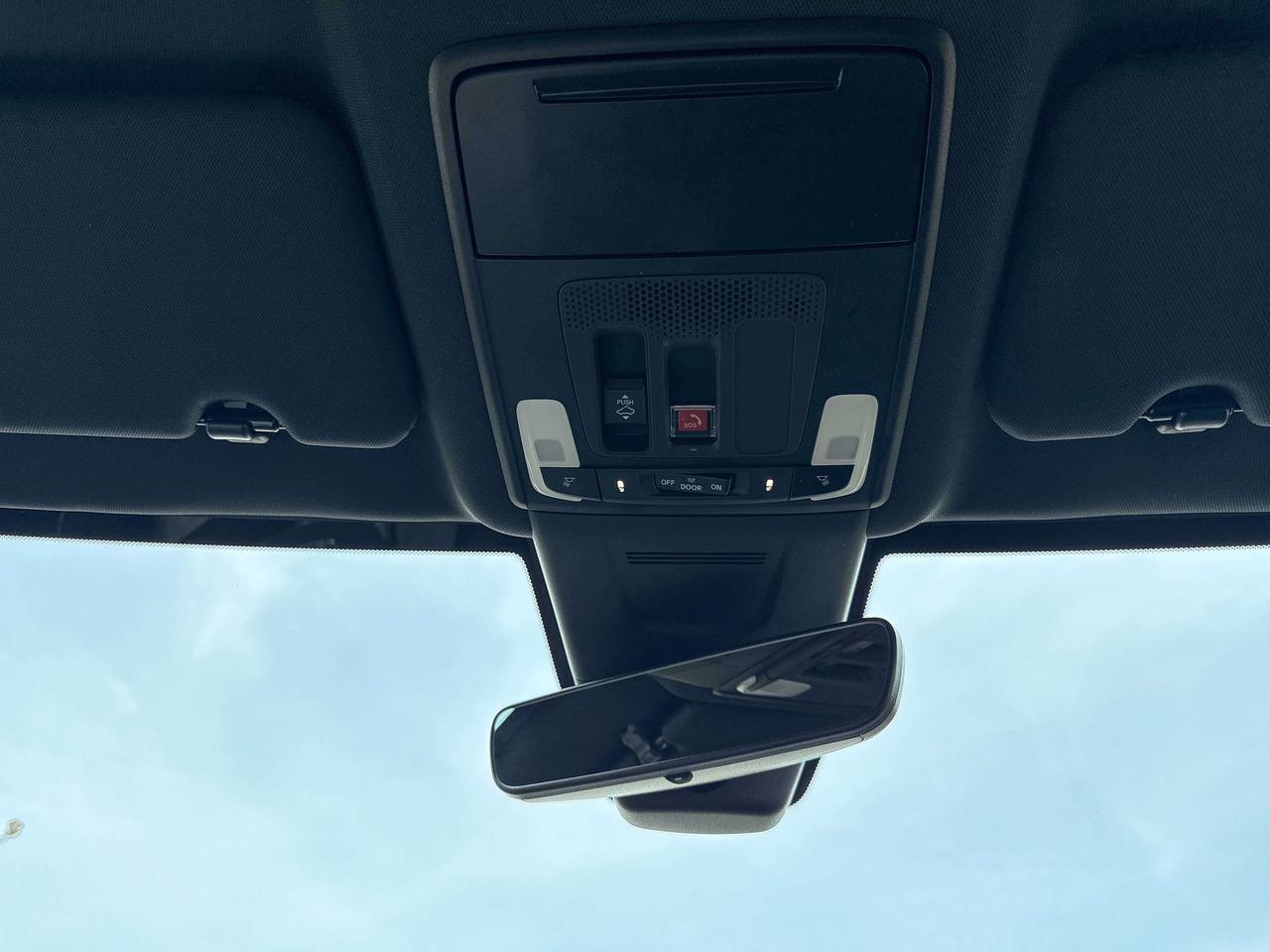 2026 Honda CR-V Touring | NAVIGATION | SUNROOF | BOSE AUDIO | Photo