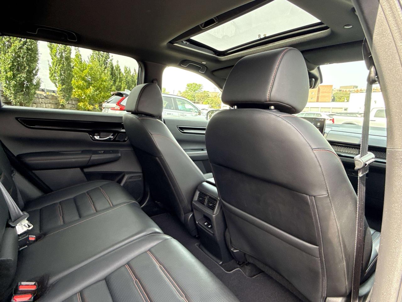 2026 Honda CR-V Touring | NAVIGATION | SUNROOF | BOSE AUDIO | Photo