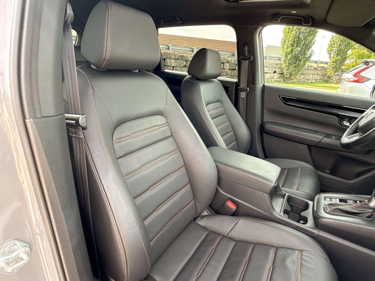 2026 Honda CR-V Touring | NAVIGATION | SUNROOF | BOSE AUDIO | Photo