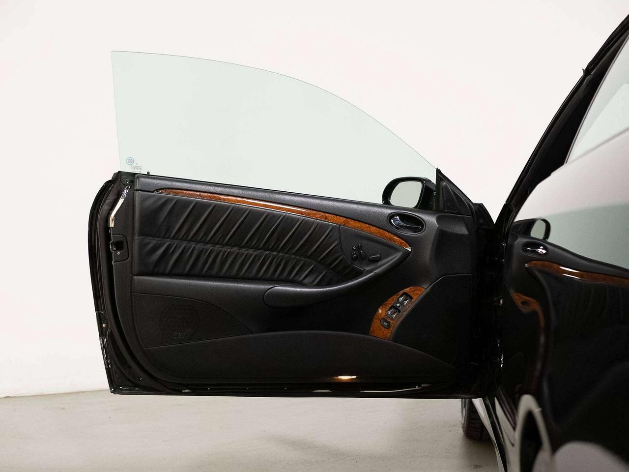 2008 Mercedes-Benz CLK 63 | AMG | CONVERTIBLE | COOLING SEATS Photo