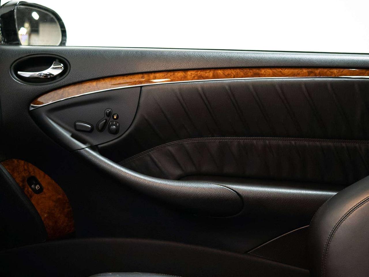 2008 Mercedes-Benz CLK 63 | AMG | CONVERTIBLE | COOLING SEATS Photo