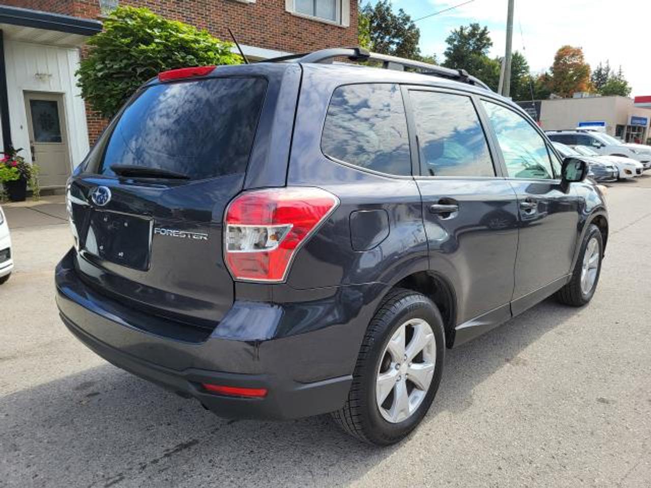 2015 Subaru Forester 2.5i Premium Photo2
