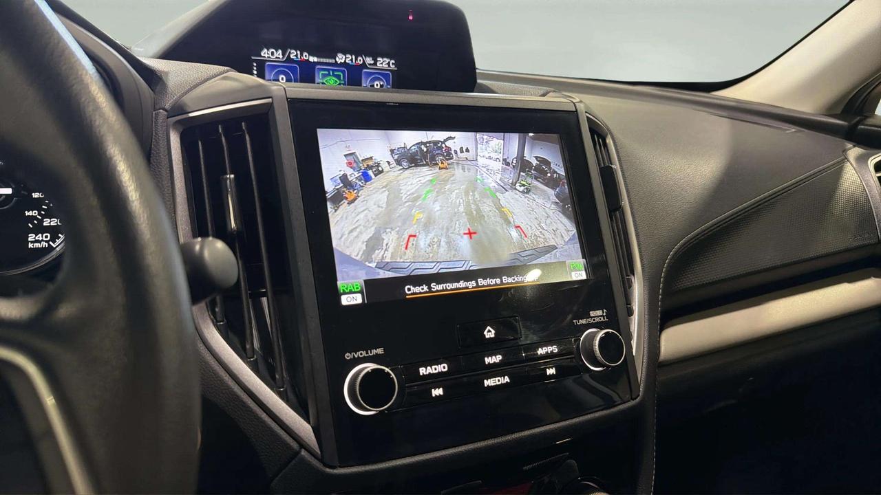 2024 Subaru Forester LIMITED | CLEAN CARFAX | LEATHER | CARPLAY | PANO Photo