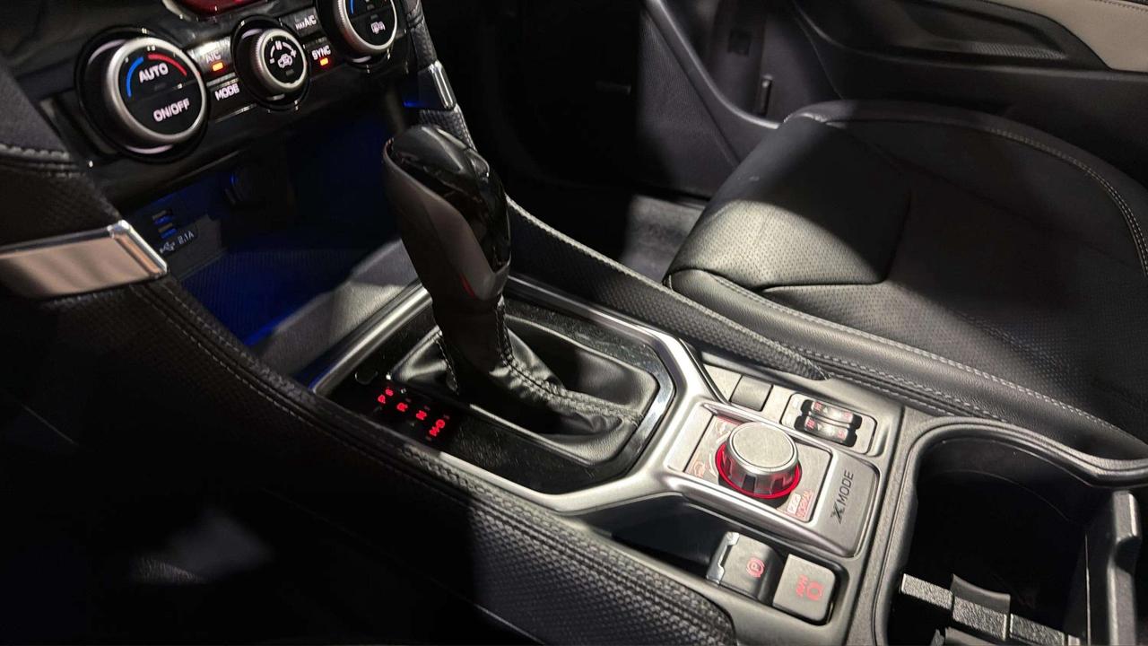 2024 Subaru Forester LIMITED | CLEAN CARFAX | LEATHER | CARPLAY | PANO Photo