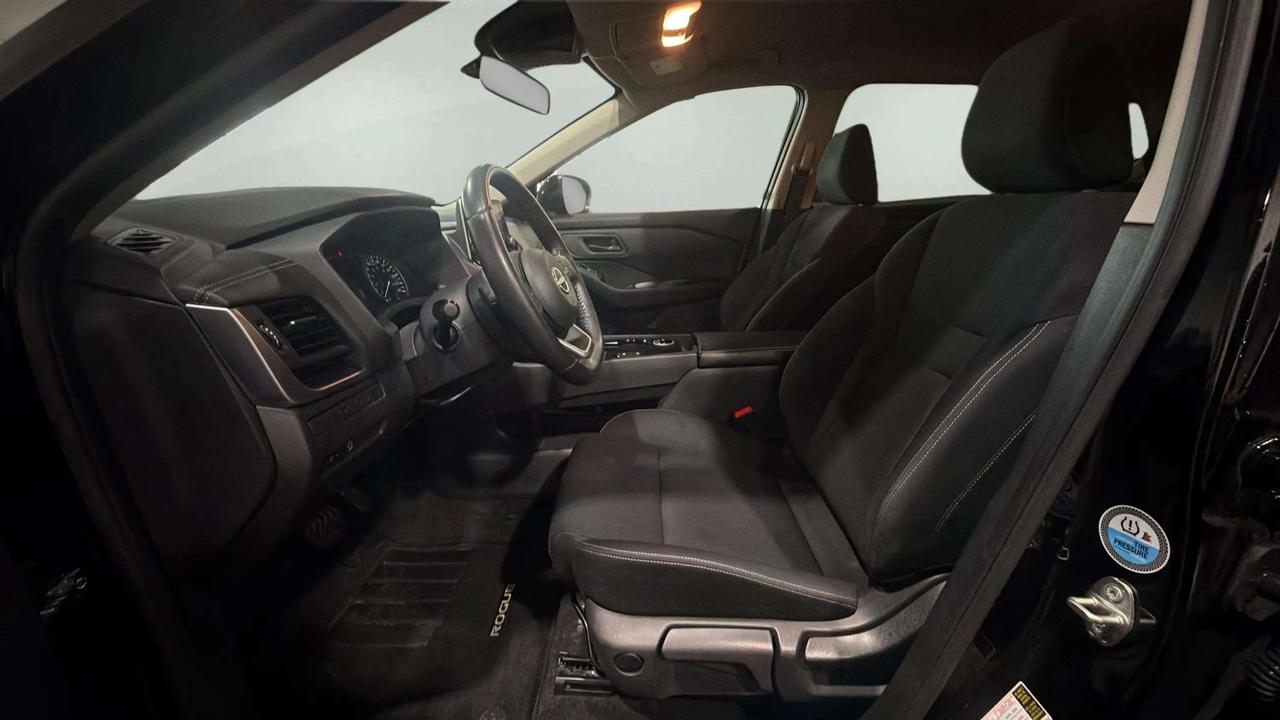 2024 Nissan Rogue S AWD | CLEAN CARFAX | 1 OWNER | CARPLAY| STARTER Photo