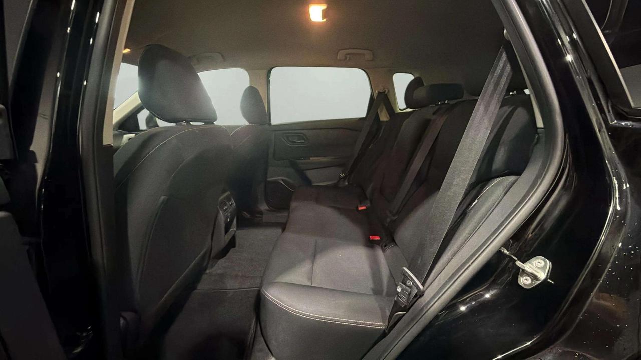 2024 Nissan Rogue S AWD | CLEAN CARFAX | 1 OWNER | CARPLAY| STARTER Photo