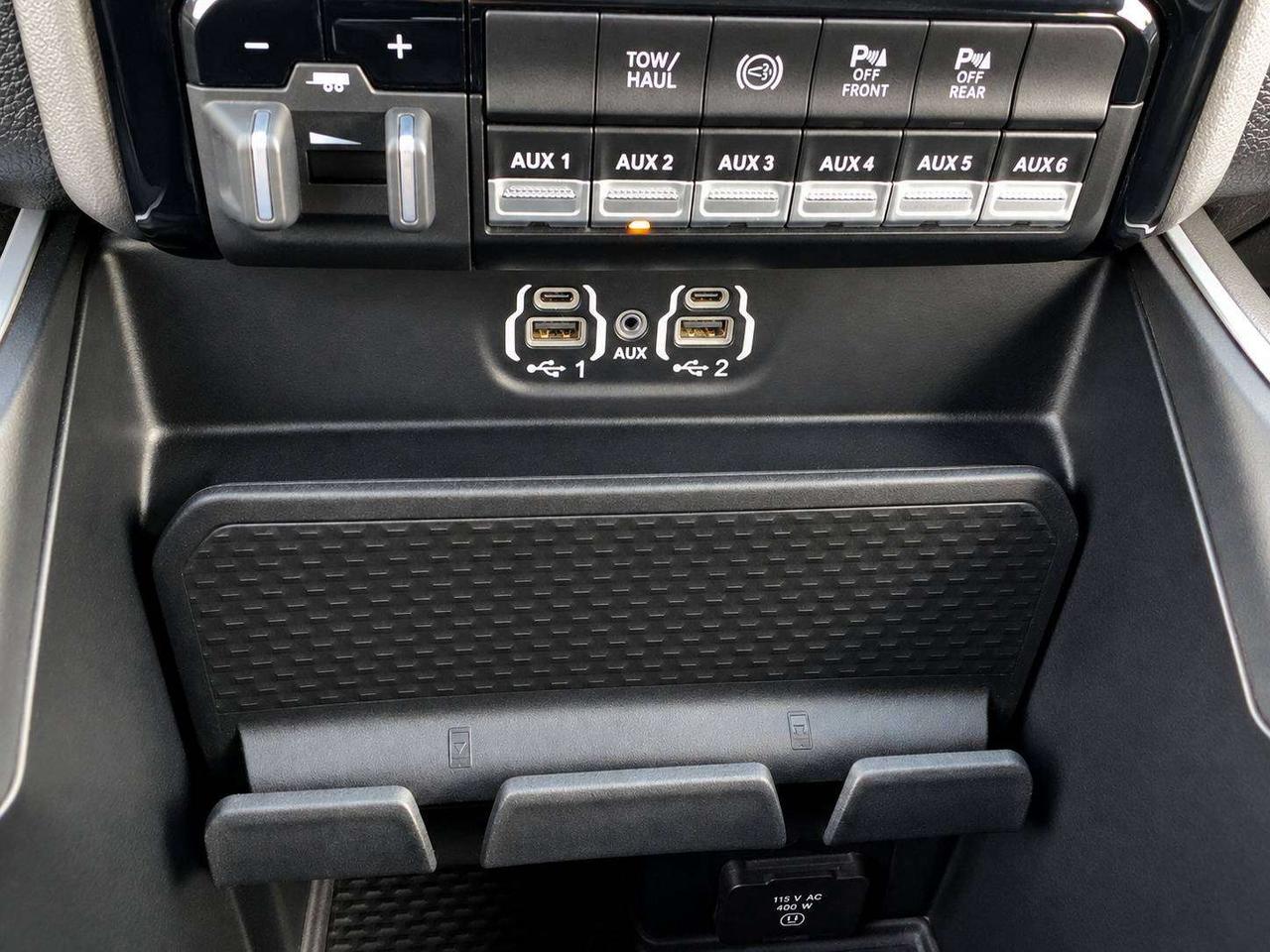 2022 RAM 2500 Big Horn Night 6.7L | Level C | 12" NAV | 4X4 Photo