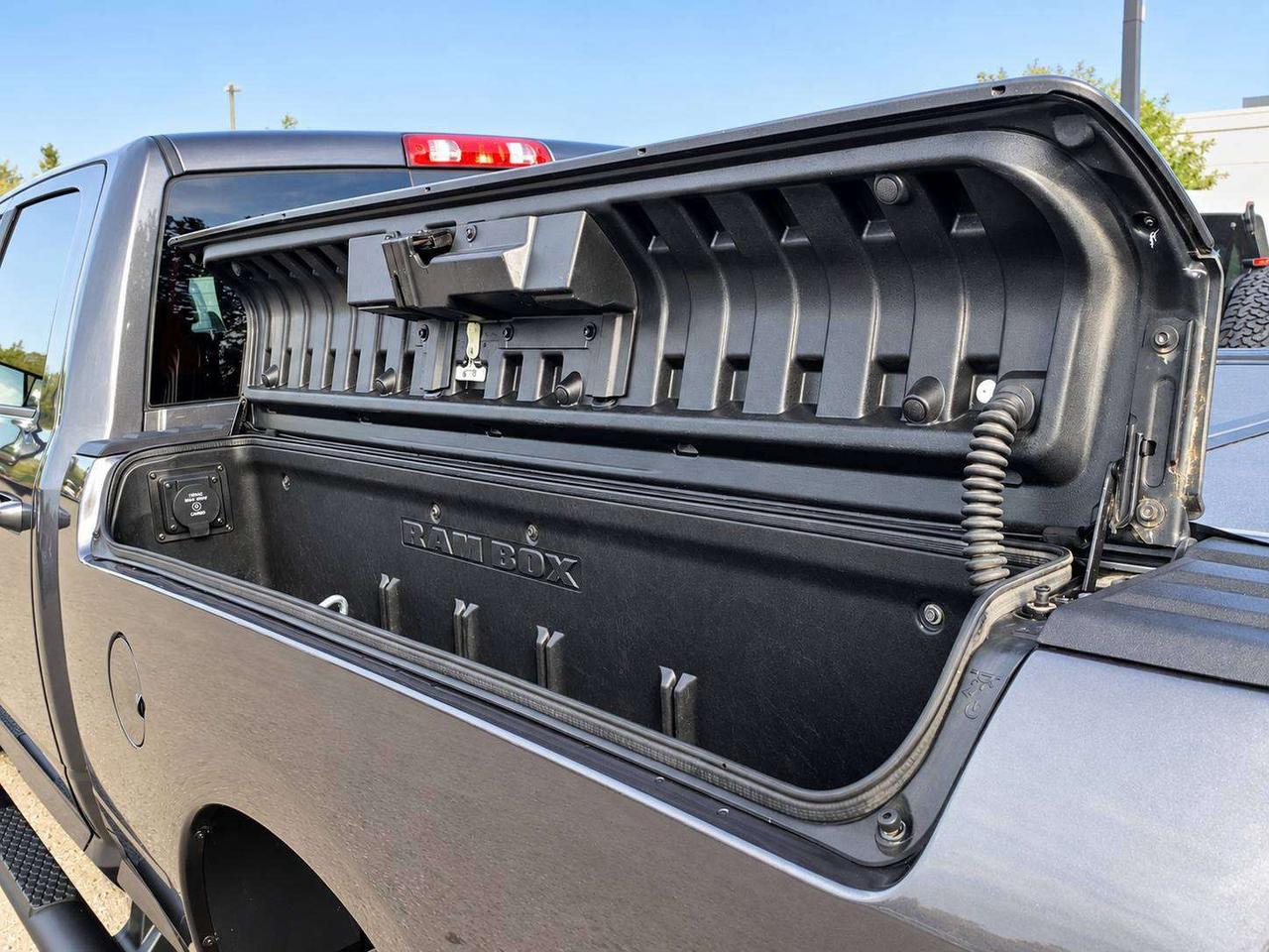 2022 RAM 2500 Big Horn Night 6.7L | Level C | 12" NAV | 4X4 Photo