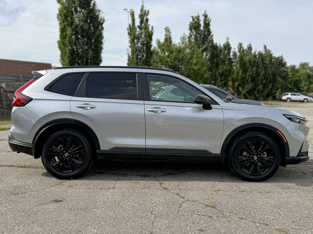 2026 Honda CR-V Touring | NAVIGATION | SUNROOF | BOSE AUDIO | Photo3