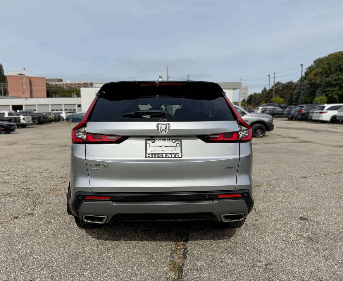 2026 Honda CR-V Touring | NAVIGATION | SUNROOF | BOSE AUDIO | Photo