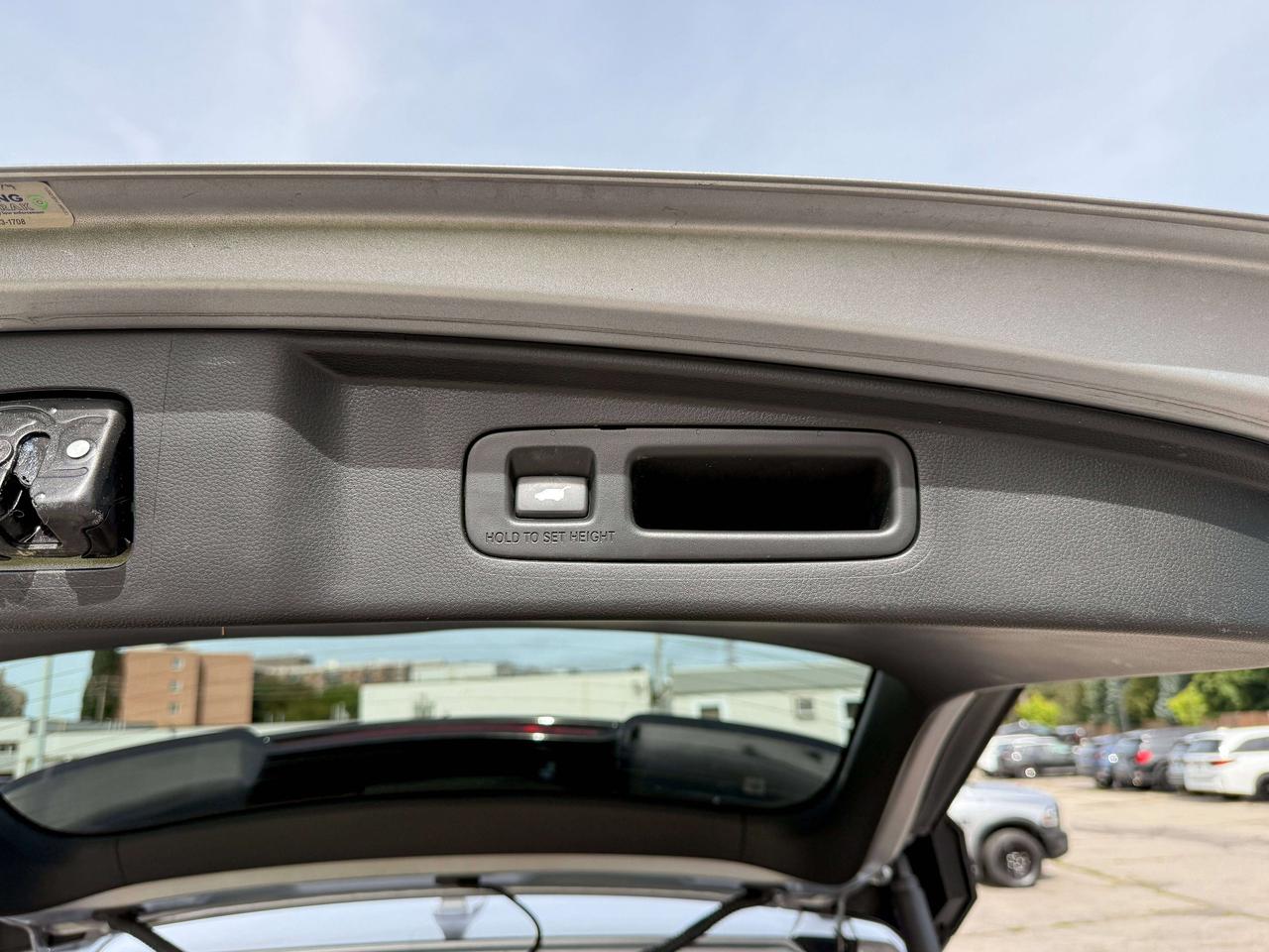 2026 Honda CR-V Touring | NAVIGATION | SUNROOF | BOSE AUDIO | Photo