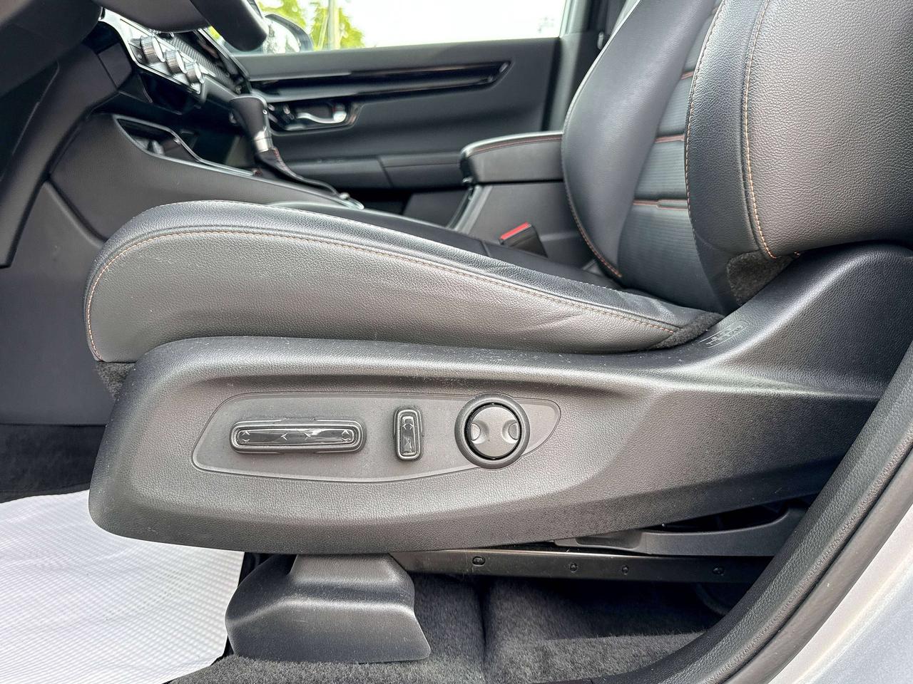2026 Honda CR-V Touring | NAVIGATION | SUNROOF | BOSE AUDIO | Photo
